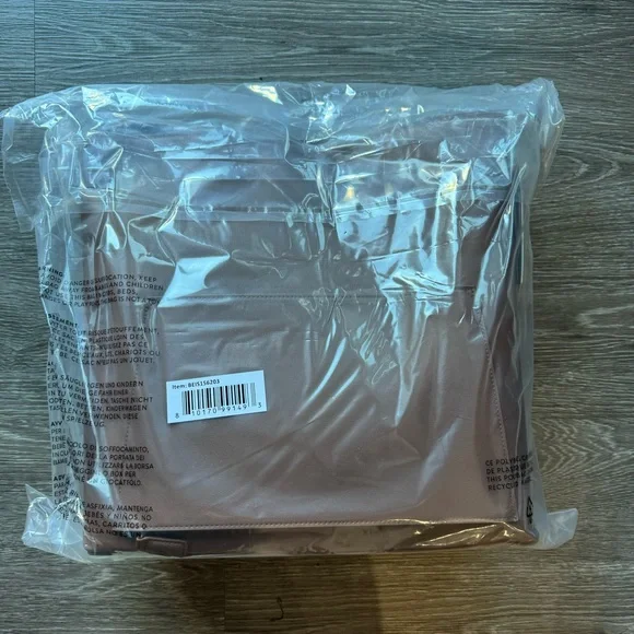 BEIS The Essential Tote in Maple NWT - Picture 5 of 8